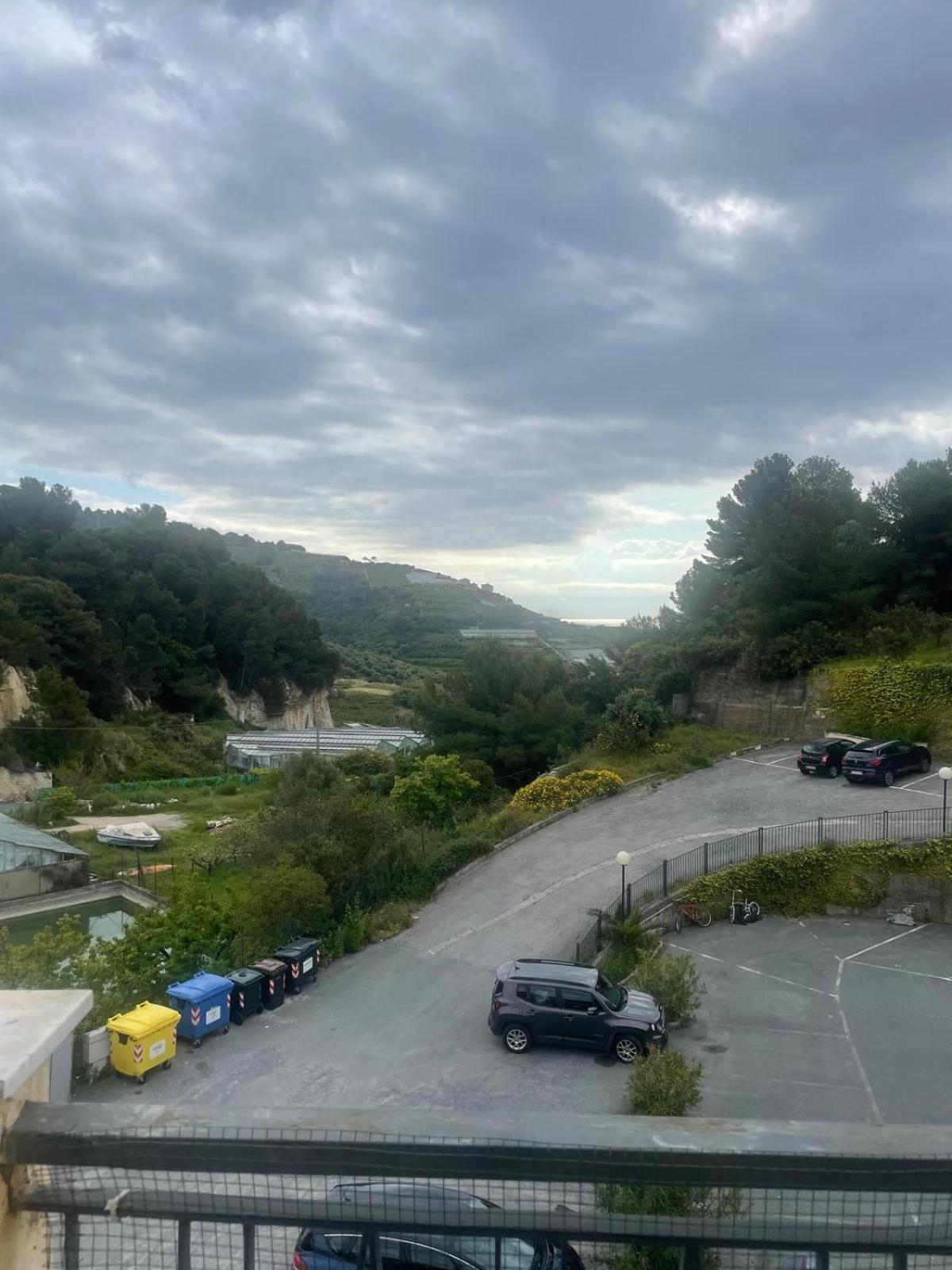 Home Mome Terzorio Bagian luar foto